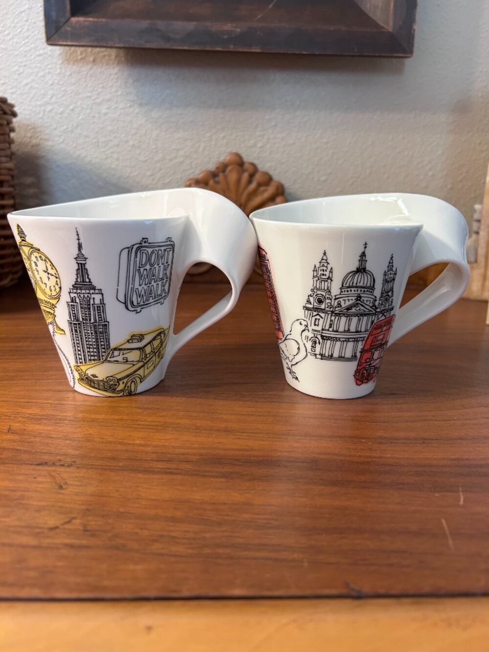 Set of Villeroy & Boch New Wave City Mugs